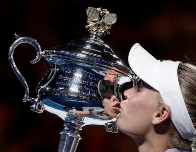 Caroline Wozniacki’s retirement U-turn delights tennis world: ‘Go and show them what a mommy can do!’