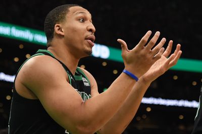 Report: Celtics’ Grant Williams ‘will likely have to wait out this initial rush of mid-level signings’ in free agency