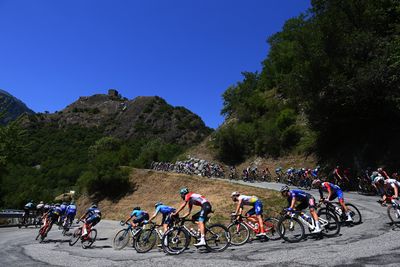 30-metre mattresses will be used on key Tour de France descent