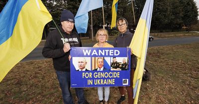 Ukrainian group condemns possum attack on Russian embassy