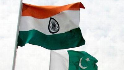 India asks Pakistan to release Indian prisoners in its custody