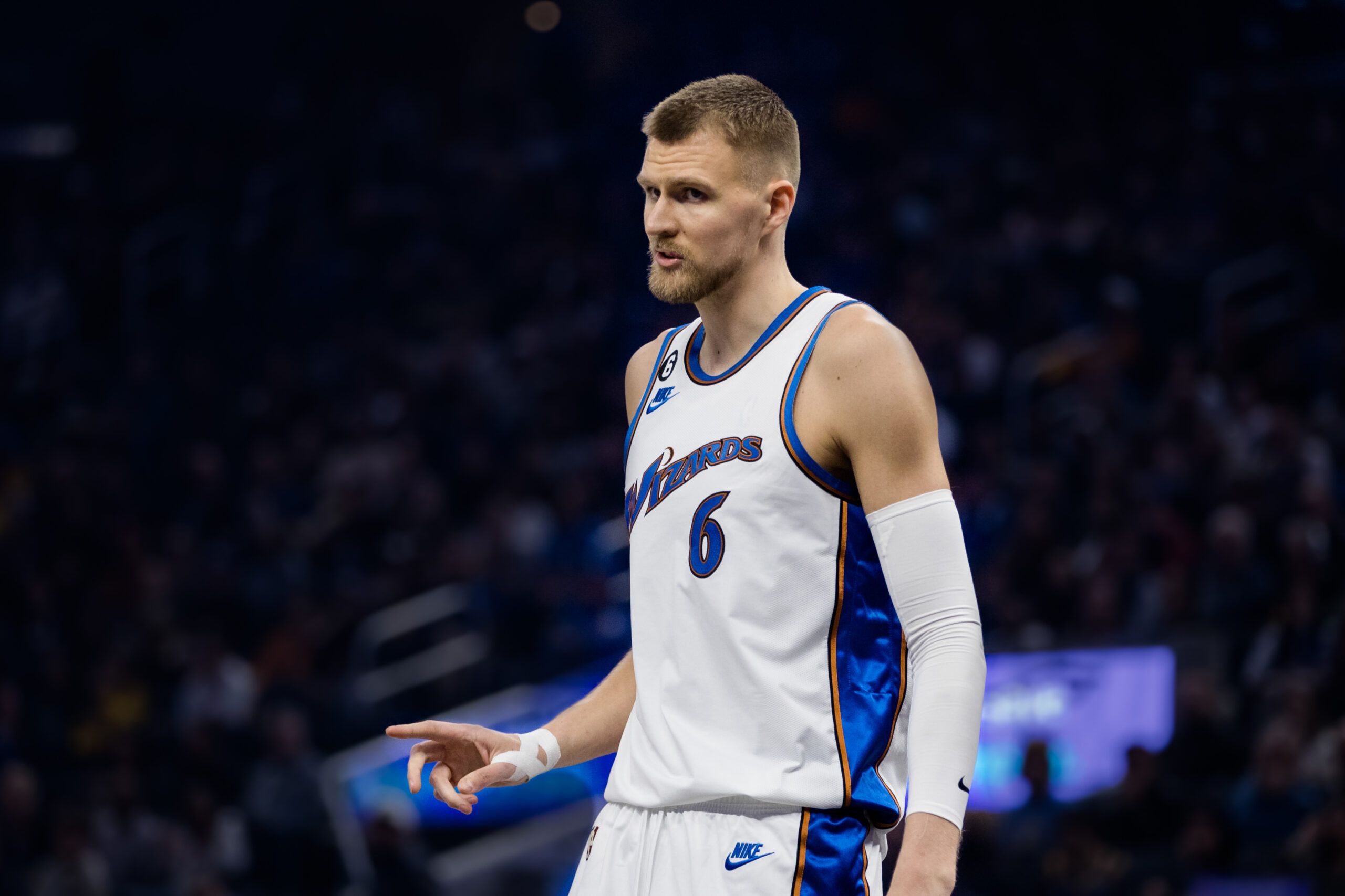 How does star big man Kristaps Porzingis fit into the…