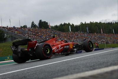 Sainz hails "heroic lap" to P1 after Q1 brake issues in Austria F1 shootout