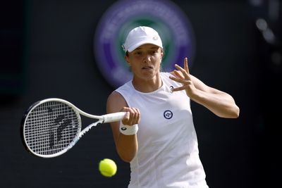 Iga Swiatek optimistic heading into Wimbledon after swift recovery from illness