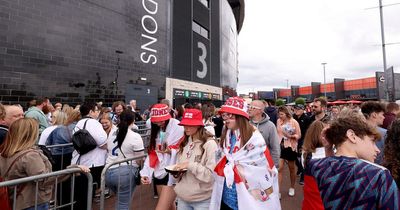 England fans fume as thousands suffer in "absolute chaos" ahead of Lionesses farewell match
