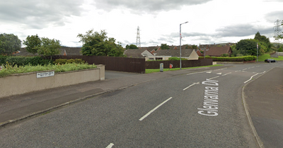 Man, 30s, suffers head injury in 'baseball bat' attack by six men
