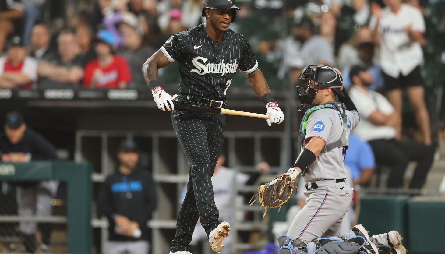 A balk, an infield hit and an error doom White Sox in another brutal loss  in Oakland, 7-6 in 10 innings, National Sports