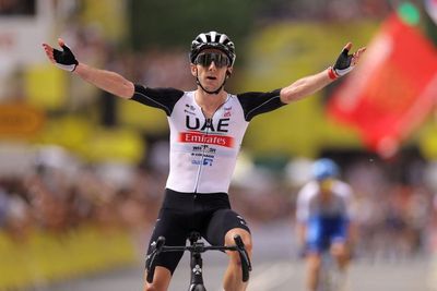 Tour de France stage 1: Adam Yates wins ahead of twin brother Simon in Bilbao