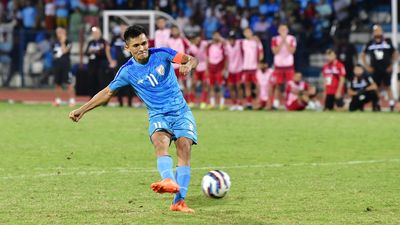 India beats Lebanon 4-2 on penalties after a goalless draw in SAFF Championship semifinal