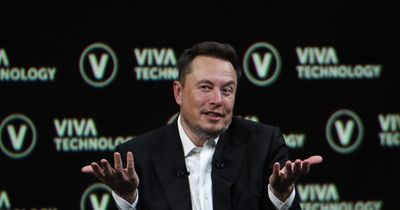 Elon Musk addresses Twitter chaos as he announces major change for users