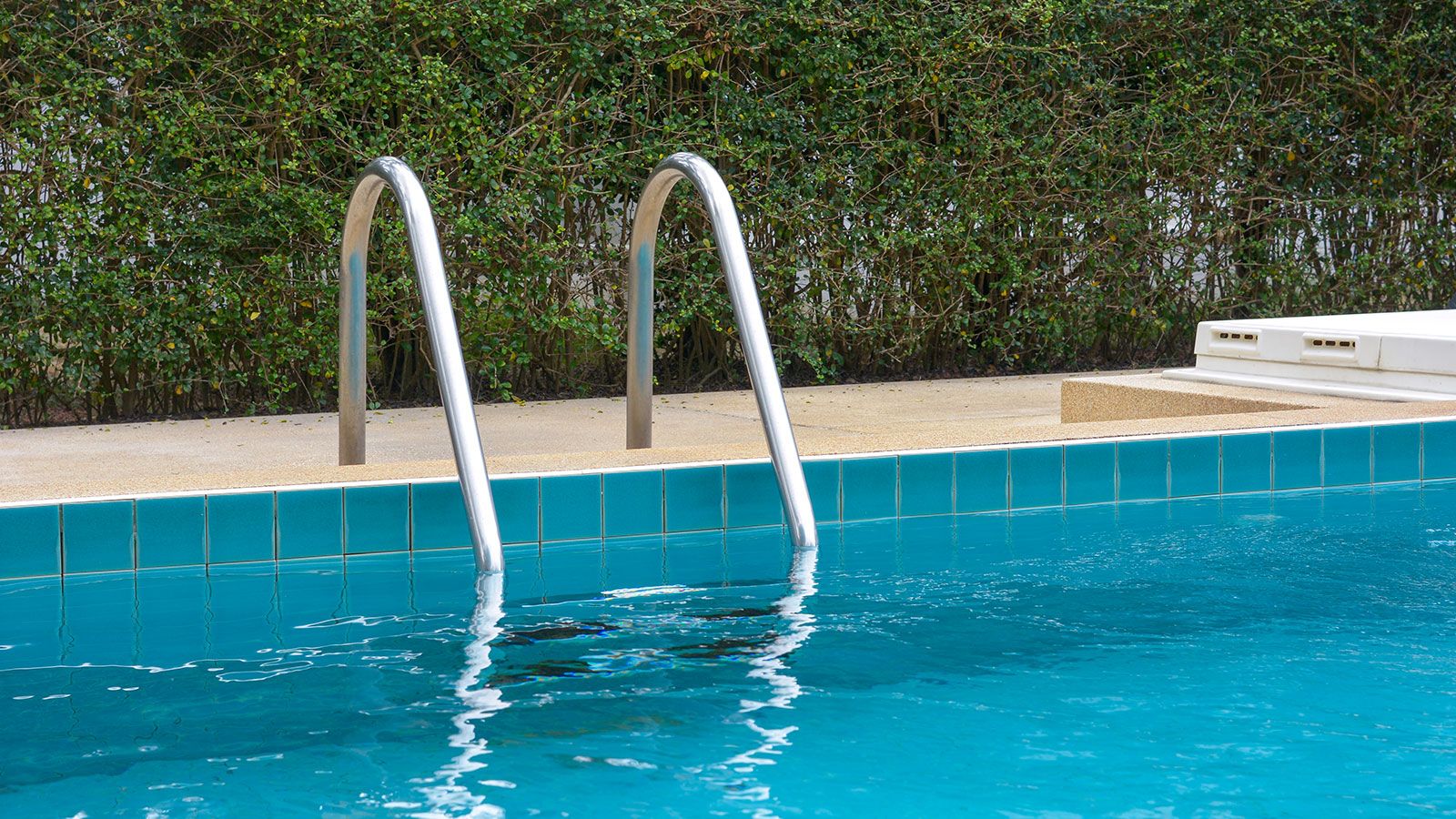 How to weigh down pool steps simple tactics to make…