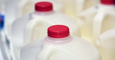 Irish supermarkets confirm own-brand milk price drop