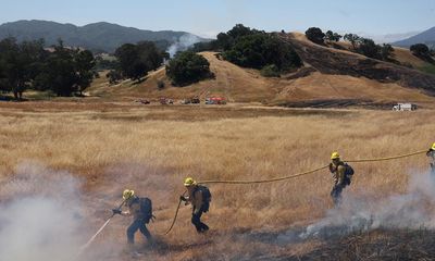 Warm temperatures return to California after cool spring bringing wildfire risk