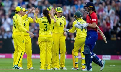 Australia edge thriller on penultimate ball: Women’s Ashes, first T20 match – as it happened
