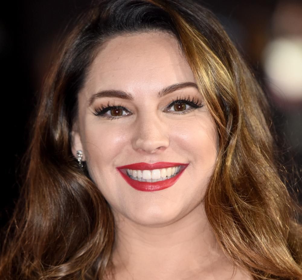 Sunday with Kelly Brook ‘I sleep like a baby after a…