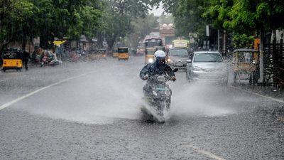 Data | A June with extremes: Maximum temperature hits the lowest mark in Chennai, highest in Thiruvananthapuram