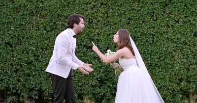 Wedding photographers share moment they knew marriage was 'not going to last'
