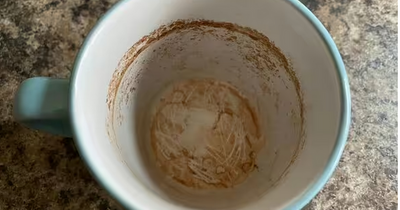 Amazon's 'actual magic' 9p powder 'effortlessly' removes brown stains from cups and mugs without scrubbing