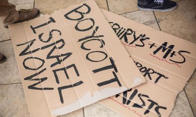 Tory MPs threaten to rebel against UK bill banning boycotts of Israeli goods