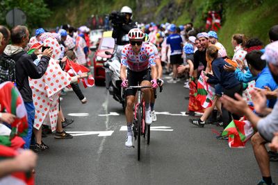 EF Education-EasyPost fight back after Richard Carapaz Tour de France crash