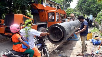 Work on sewage pipeline resumes at Anayara