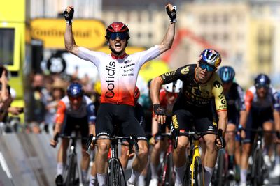 Van Aert loses his temper after team's Tour de France stage plan goes awry