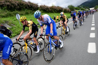 Thumbtacks in road cause punctures on Tour de France 2023 stage two