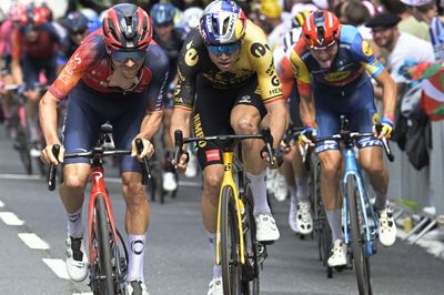Pidcock survives slow puncture to bounce back after tough Tour de France start