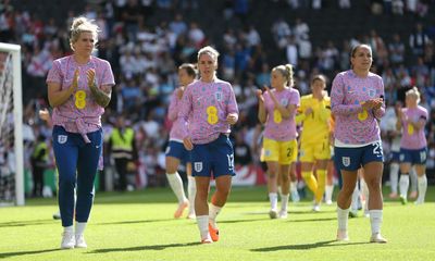 England women’s players frustrated with FA after bonus talks break down