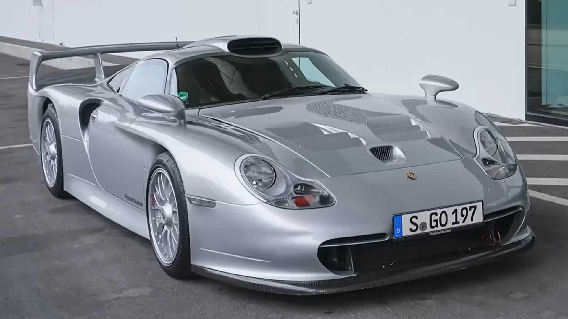 Rare Porsche 911 GT1 Goes For A Drive After Leaving…