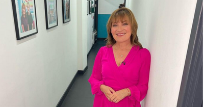 New Look selling £37 dress that's similar to Lorraine Kelly’s £135 Phase Eight midi