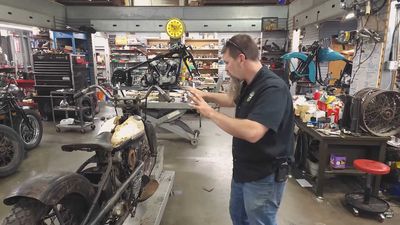 Watch Wheels Through Time Troubleshoot This Ultra-Rare 1942 Harley Racer