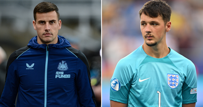 Leeds United transfer rumours as two goalkeepers linked amid trio edging closer to exit