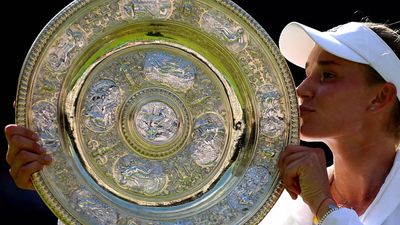 Undercooked Elena Rybakina targets successive Wimbledon titles