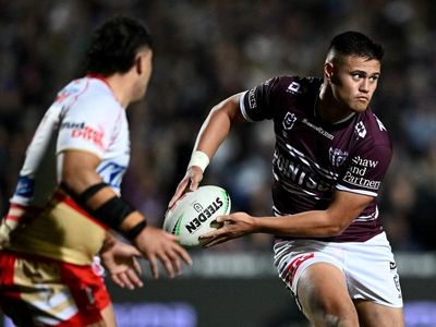 Schuster takes hip-pocket hit to re-sign with Manly