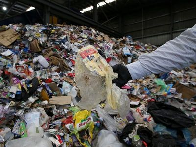 Call for national rules to sort out plastic recycling