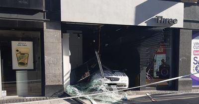 Thieves ram car into Dublin city centre store in early morning robbery