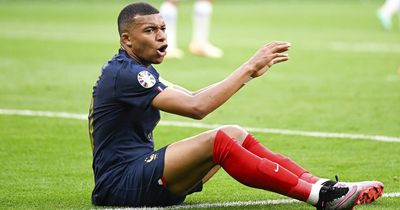 Rio Ferdinand fires brutal Kylian Mbappe warning to Arsenal following shock transfer claims
