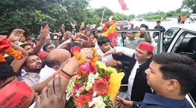 SP National President Akhilesh Yadav in Ayodhya; Pays tributes to departed Party leaders