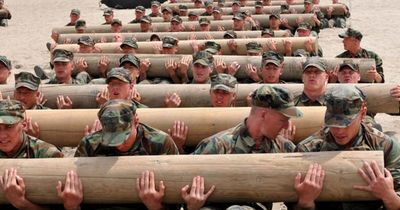 Ex-Navy Seal reveals the best exercise to burn fat and build up muscle