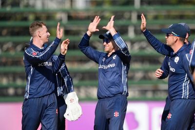 Scotland beat Zimbabwe to boost their chances of reaching the Cricket World Cup