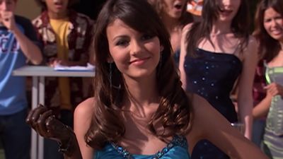 Why Isn’t Lola Martinez In The Zoey 102 Movie? Victoria Justice Explains