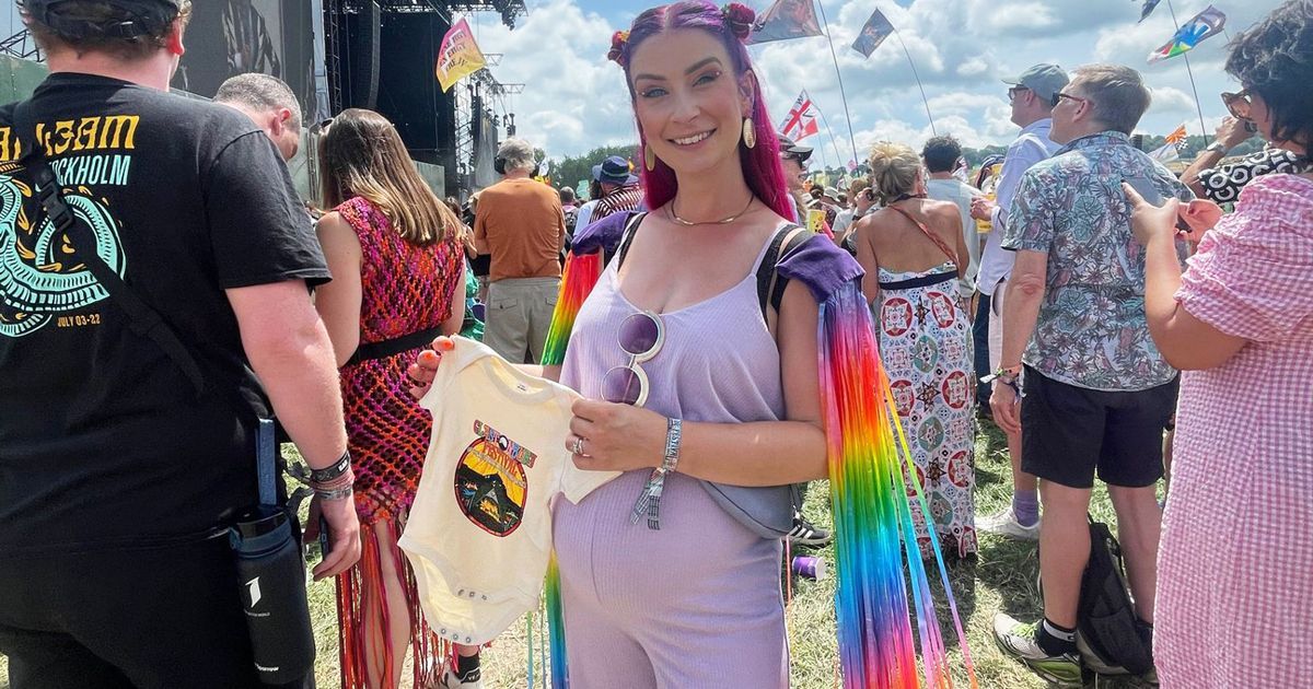 i-went-to-glastonbury-when-i-was-30-weeks-pregnant