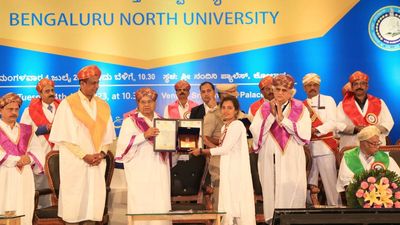 Governor underlines need for job-oriented education