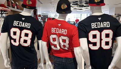 Connor Bedard is a ‘pretty normal guy,’ but not to Blackhawks fans rushing to buy his jersey