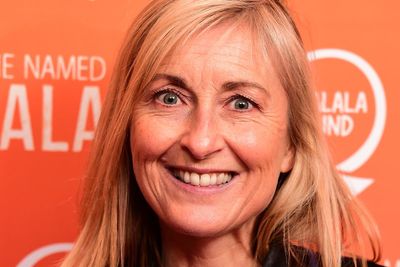 Fiona Phillips, 62, reveals she has Alzheimer’s disease