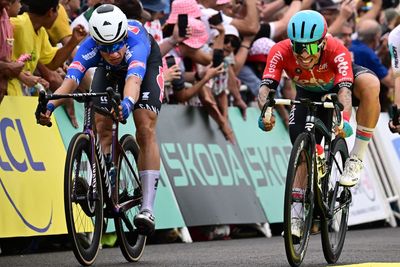 Caleb Ewan close to Tour de France stage win despite depleted sprint train