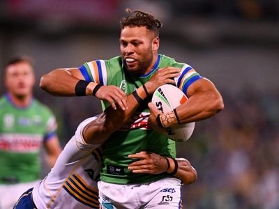 Canberra's Kris signs long-term deal after No.1 shift