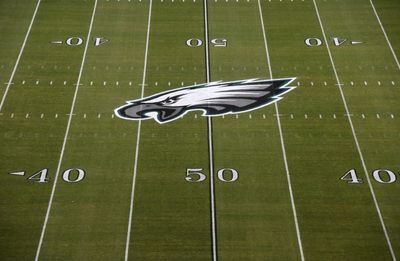 Best Eagles’ related Twitter follows for training camp