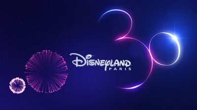 The internet still can't get over that brilliant Disneyland logo